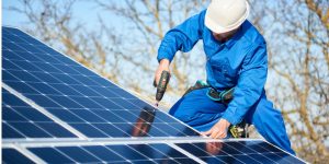 Installation Maintenance Panneaux Solaires Photovoltaïques à Saint-Martin-de-Villereal